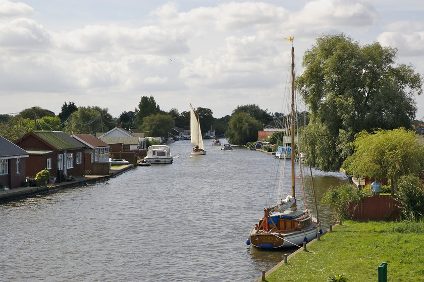 RMP-0006 
 Norfolk Broads 
 Keywords: boats, broads, england, norfolk, potter hiegham, river, uk