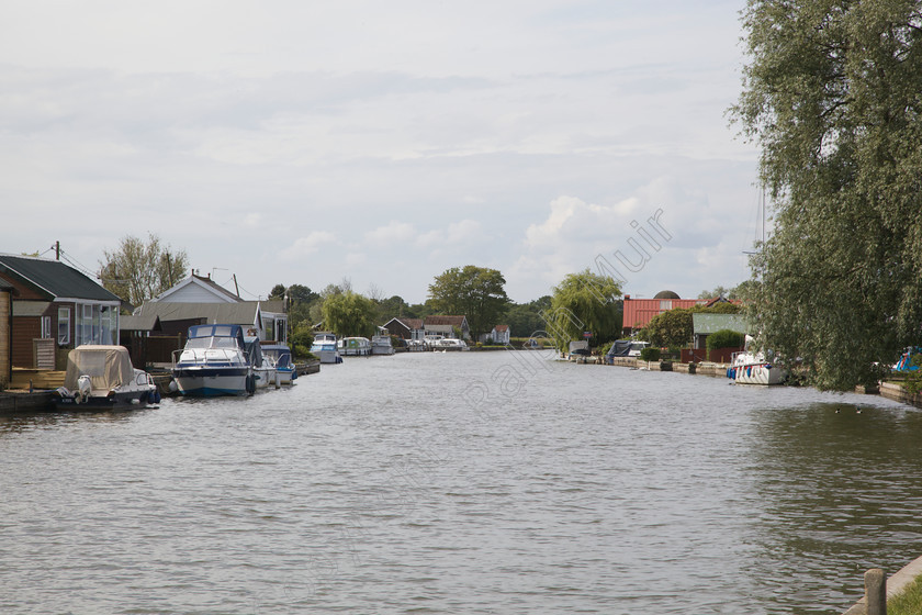 B MG 0127 
 Norfolk Broads 
 Keywords: boats, broads, england, Norfolk, Norfolk Broads, Potter Heigham, river, uk