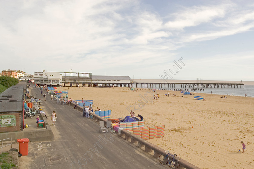 RM-0061 
 Keywords: beach lowestoft suffolk