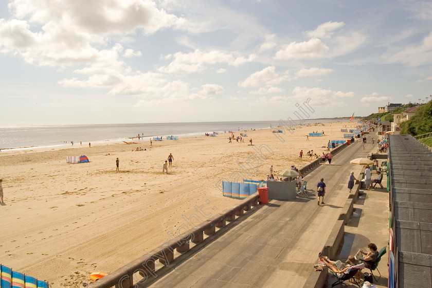 RM-0062 
 Keywords: lowestoft suffolk beach