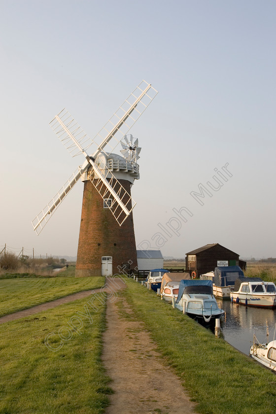 RM-0035 
 Keywords: windmill norfolk mill boats river