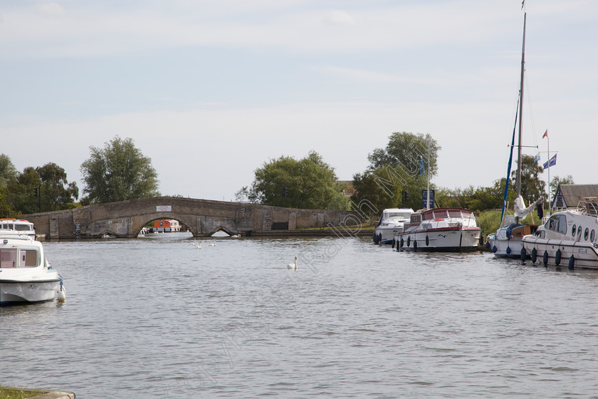 B MG 0130 
 Norfolk Broads 
 Keywords: boats, broads, england, Norfolk, Norfolk Broads, Potter Heigham, river, uk