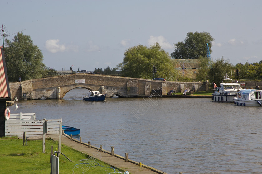 RMP-0028 
 Potter Heigham Norfolk Broads 
 Keywords: boats, Norfolk Broads, Potter Heigham, river